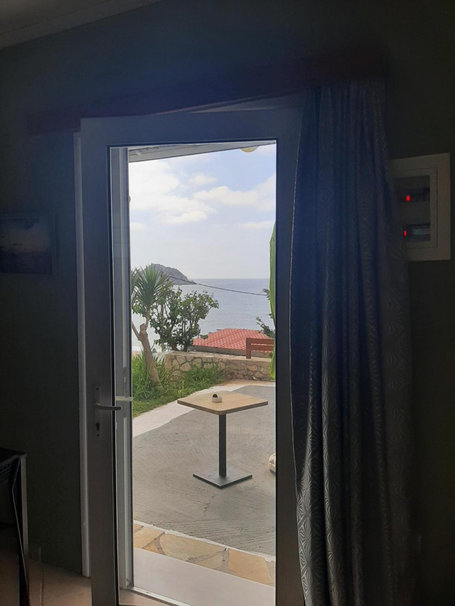 Petani Beachside Apartment